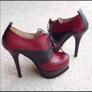 Fendi burgundy platform heels